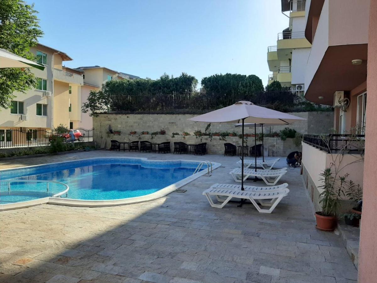 Incanto Apartments Sveti Vlas Luaran gambar